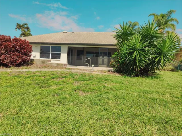3314 11th Pl, Cape Coral, Florida 33914