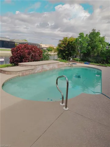 3314 11th Pl, Cape Coral, Florida 33914