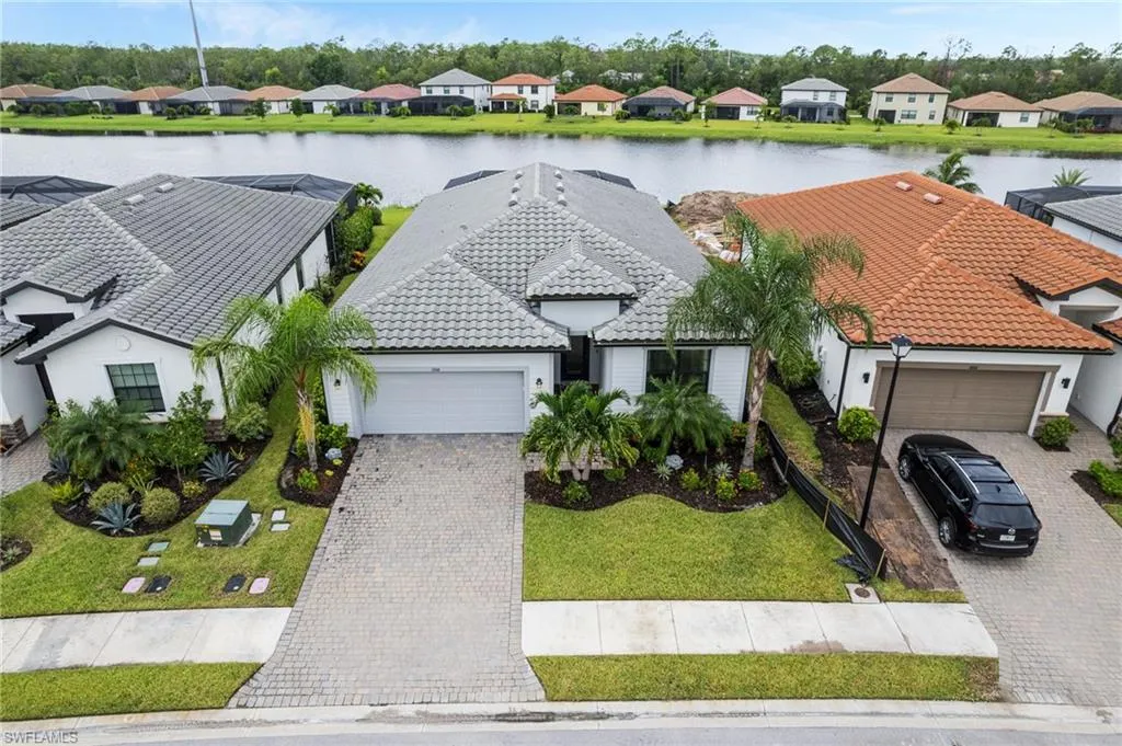 11166 Shady Lake RUN, Fort Myers, FL 33913,225062732