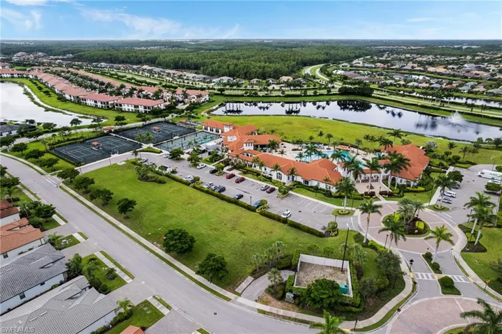 11166  Shady Lake  RUN, Fort Myers, FL 33913