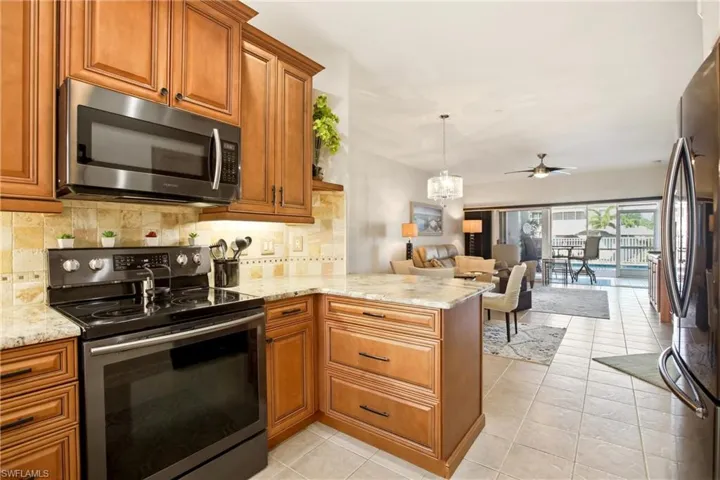 728 Victoria Dr 101, Cape Coral, Florida 33904