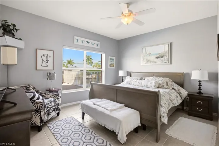 728 Victoria Dr 101, Cape Coral, Florida 33904