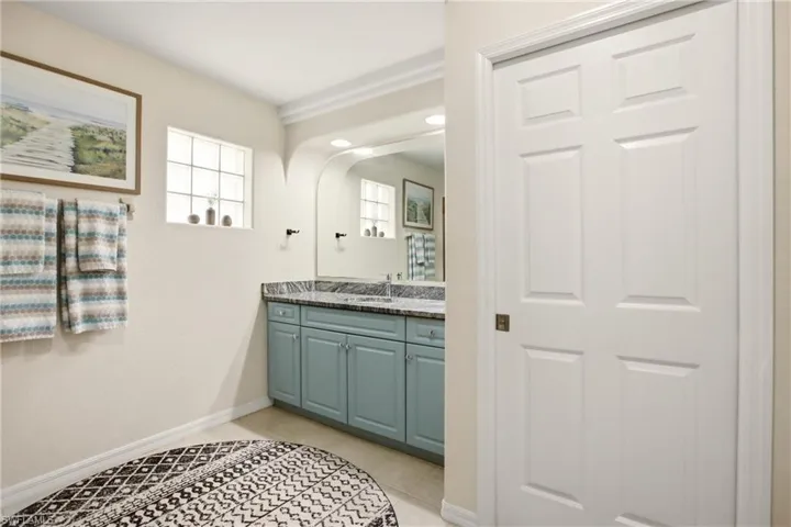 728 Victoria Dr 101, Cape Coral, Florida 33904