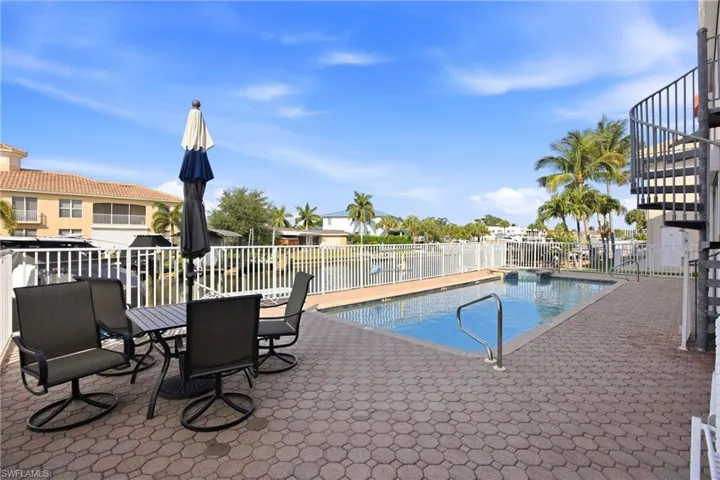 728 Victoria Dr 101, Cape Coral, Florida 33904
