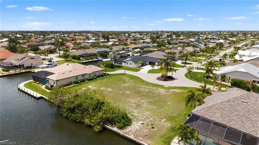 5347 Sw 11th Ave, Cape Coral, Florida 33914