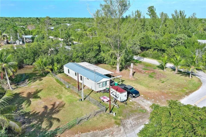 103  Egret  LN, Everglades City, FL 34139