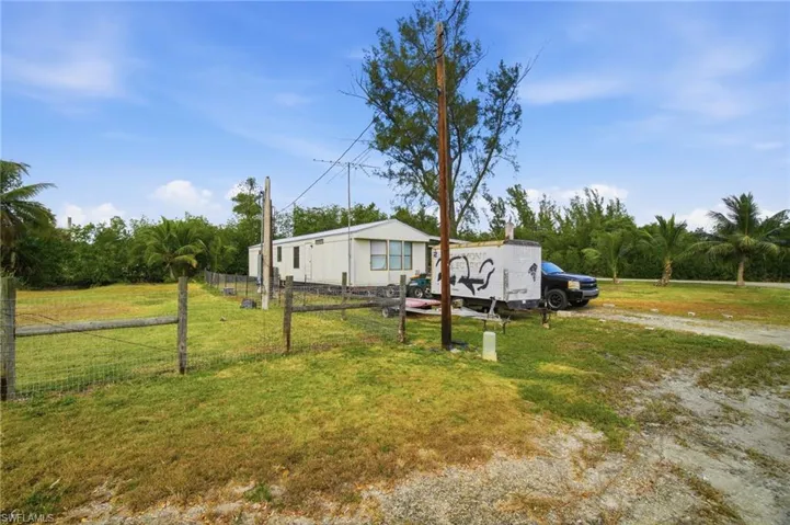 103  Egret  LN, Everglades City, FL 34139