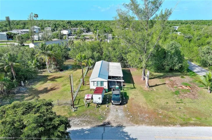 Ariel view of all 3 lots
