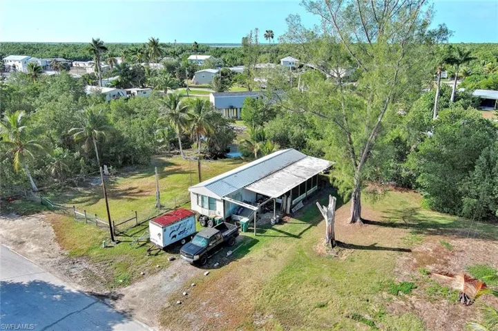 103  Egret  LN, Everglades City, FL 34139