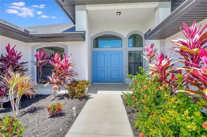 1733 SW 29th  TER, Cape Coral, FL 33914