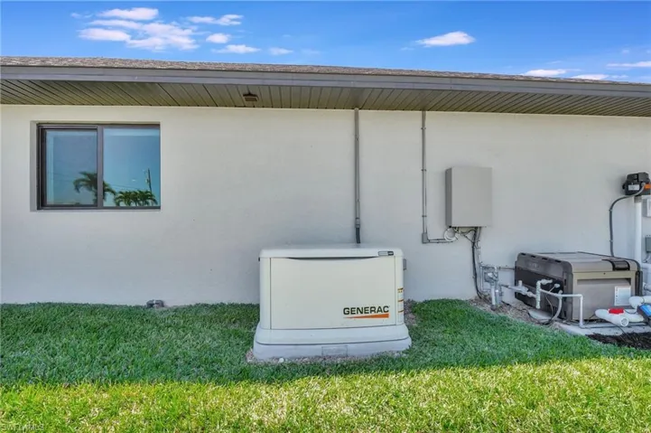 1733 SW 29th  TER, Cape Coral, FL 33914