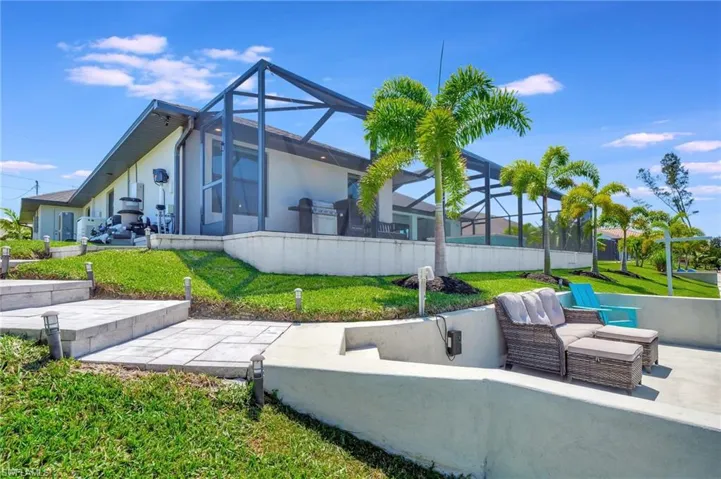 1733 SW 29th  TER, Cape Coral, FL 33914