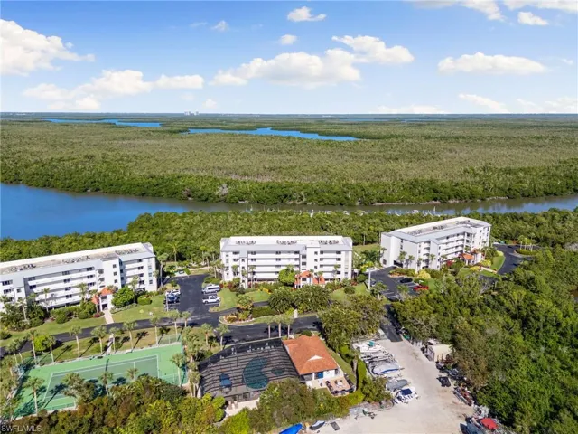 200 Stevens Landing Dr B303, Marco Island, Florida 34145