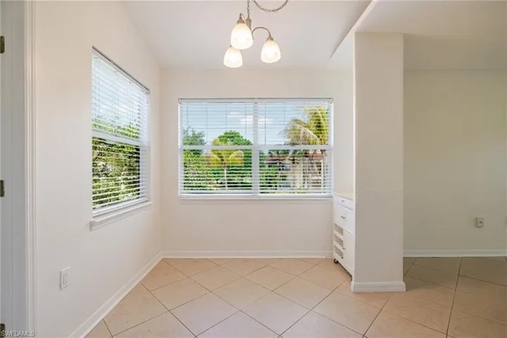 12561 Equestrian Cir 802, Fort Myers, Florida 33907