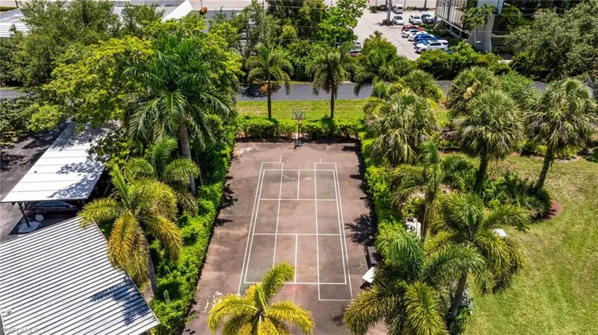 12561 Equestrian Cir 802, Fort Myers, Florida 33907