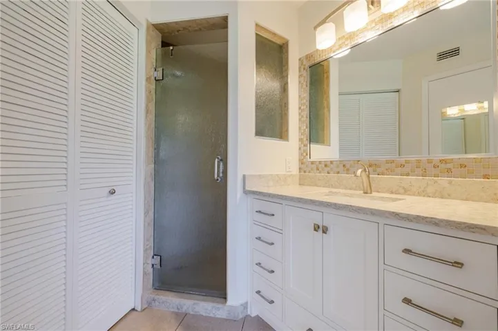 12561 Equestrian Cir 802, Fort Myers, Florida 33907
