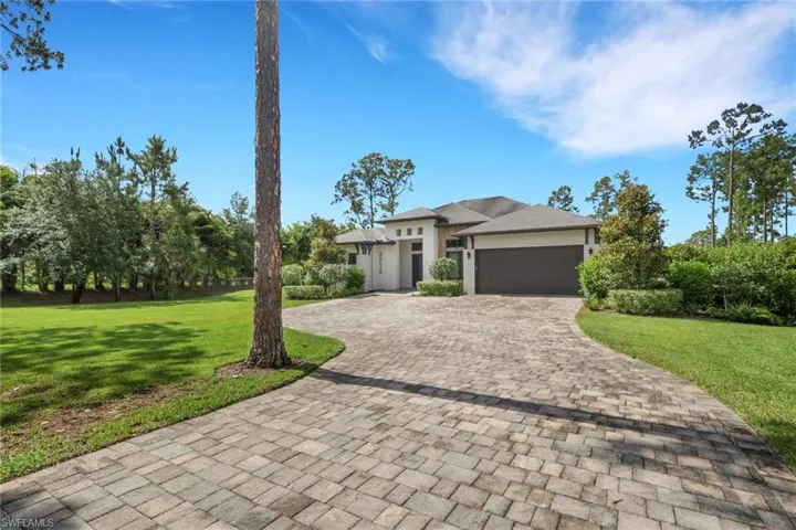 3028 Woodstock Ave, Naples, Florida 34120
