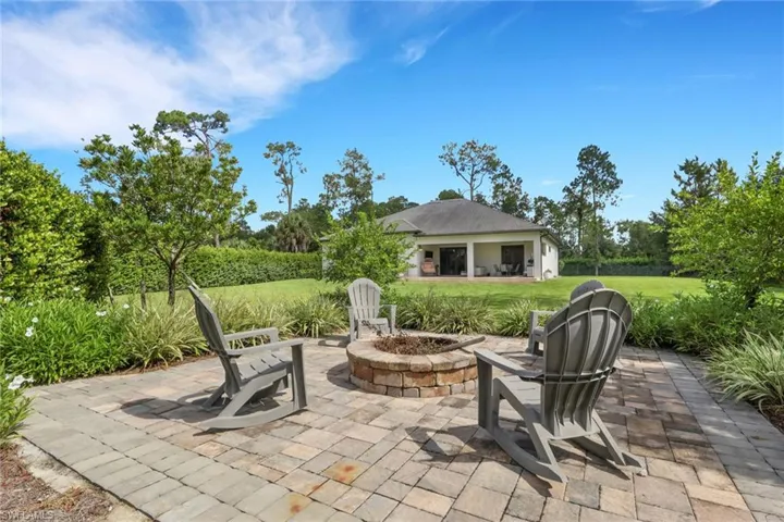 3028 Woodstock Ave, Naples, Florida 34120
