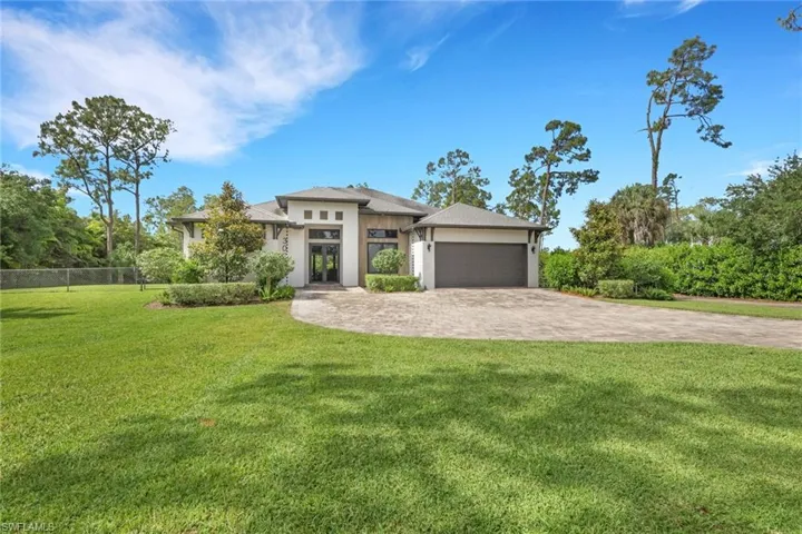 3028 Woodstock Ave, Naples, Florida 34120