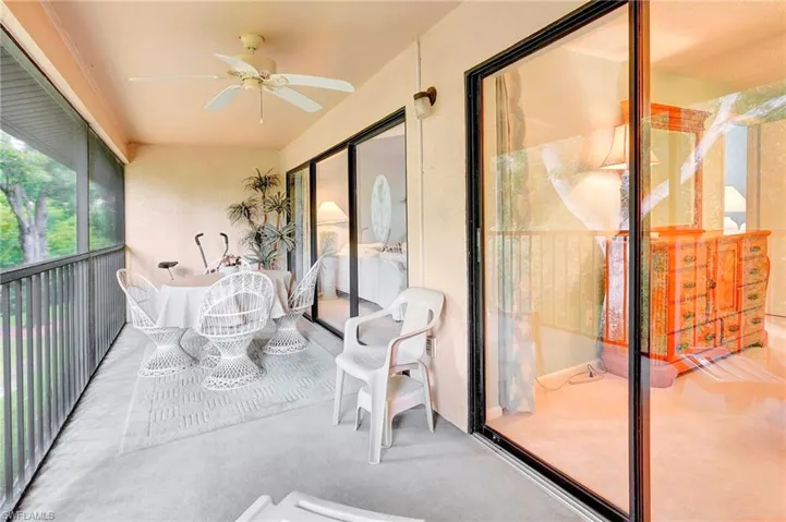 240  Pebble Beach  CIR, Naples, FL 34113