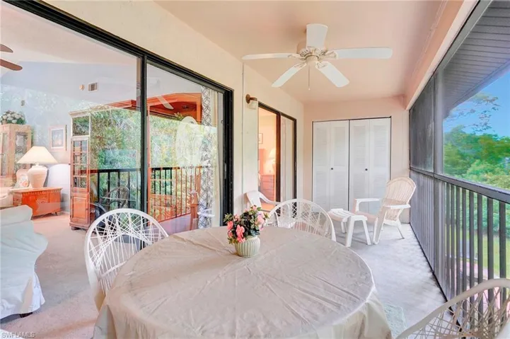 240  Pebble Beach  CIR, Naples, FL 34113