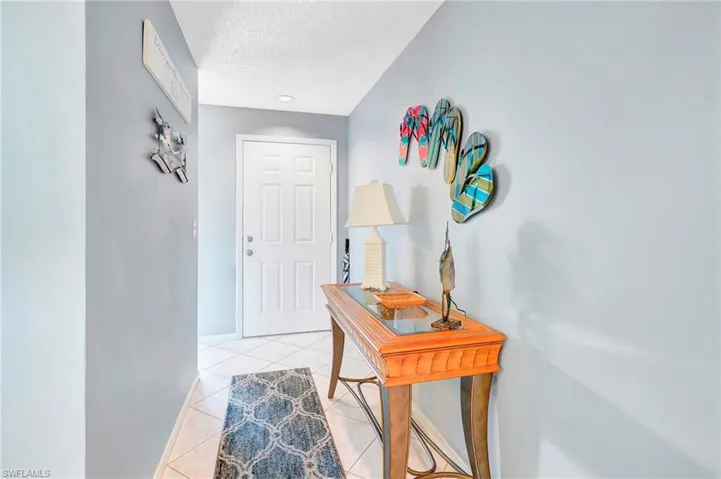 240  Pebble Beach  CIR, Naples, FL 34113