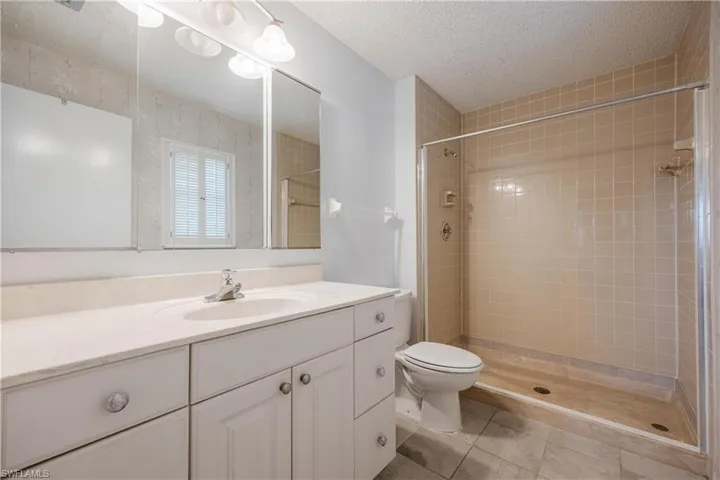 4828  Golf Club  CT, North Fort Myers, FL 33903