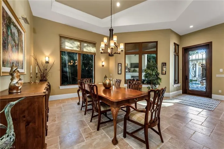 28724 La Caille Dr, Naples, Florida 34119