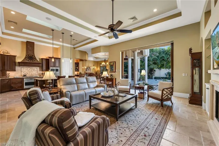 28724 La Caille Dr, Naples, Florida 34119
