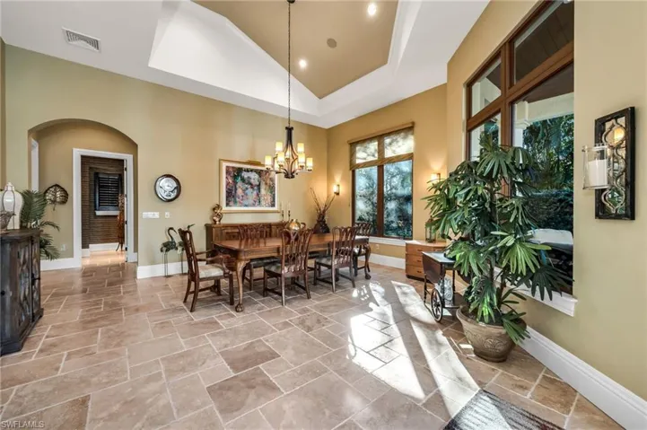 28724 La Caille Dr, Naples, Florida 34119