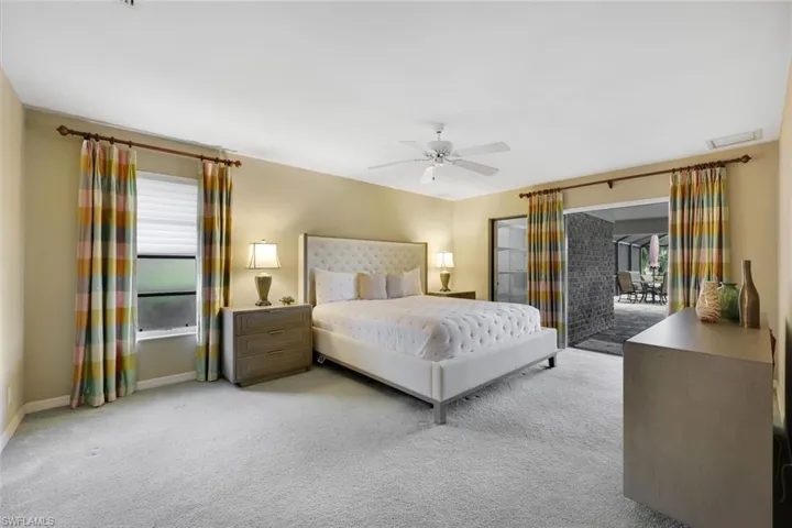 Owner's suite w/ 3 walk-in closets