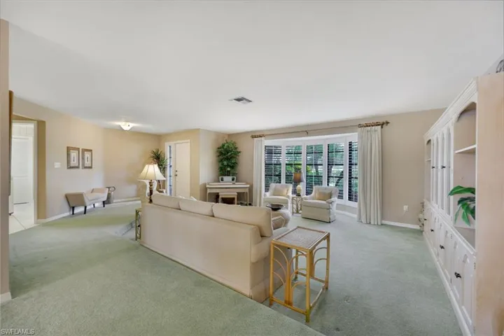 2264 Imperial Golf Co Blvd, Naples, Florida 34110