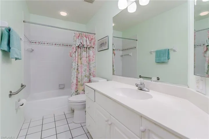 2nd Bathroom