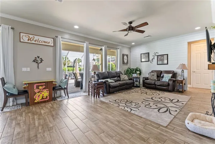2489  Sutherland  CT, Cape Coral, FL 33991