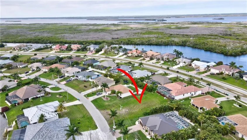 2931 SW 30th ST, CAPE CORAL FL 33914