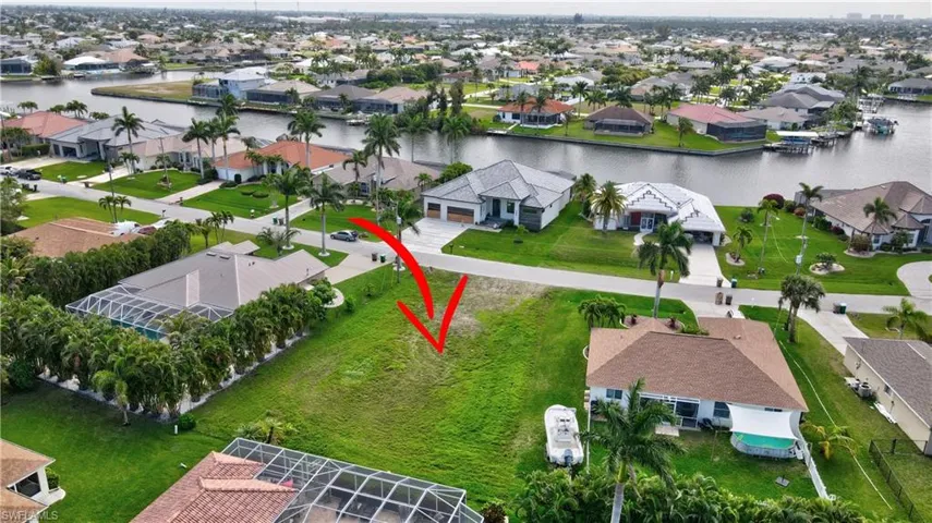 2931 SW 30th ST, CAPE CORAL FL 33914
