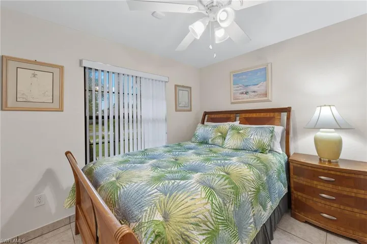 1327 Se 17th St, Cape Coral, Florida 33990