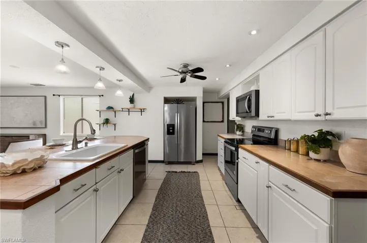 17208  Haitian  DR, Fort Myers, FL 33967