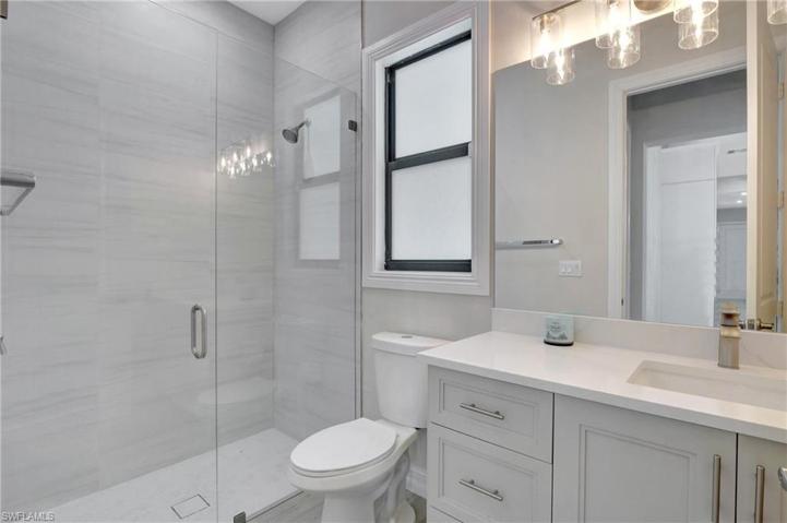 Bathroom 3-Pool Bath