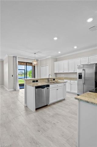 14453 Vindel CIR, FORT MYERS FL 33905
