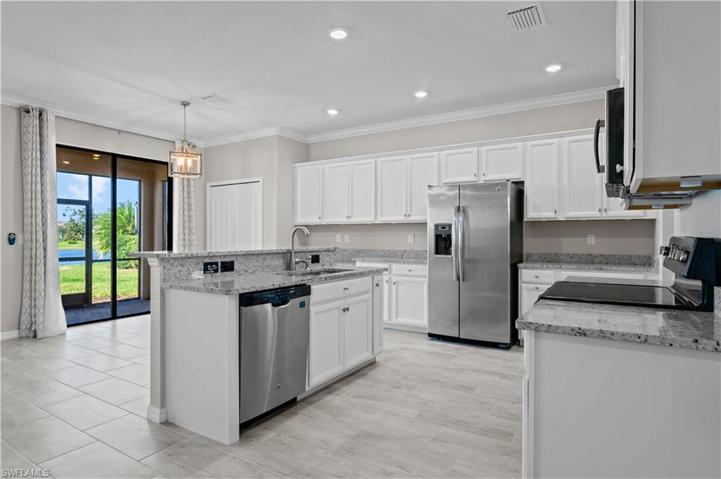 14453 Vindel CIR, FORT MYERS FL 33905