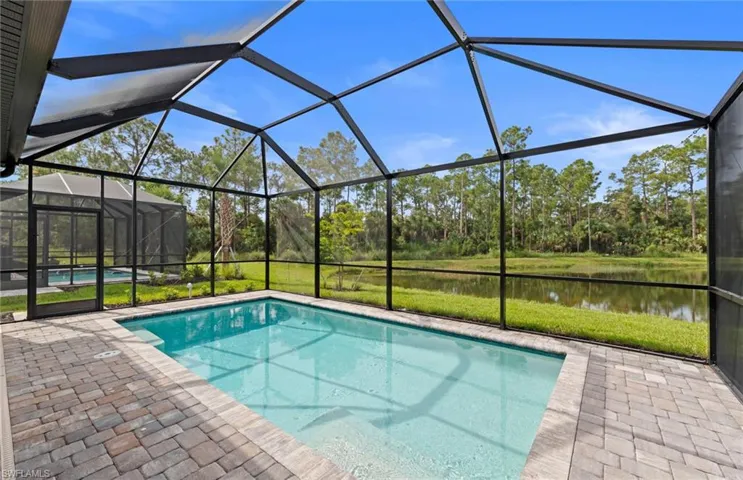 2121 Seville Ln, Naples, Florida 34120