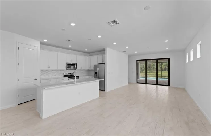2121 Seville Ln, Naples, Florida 34120