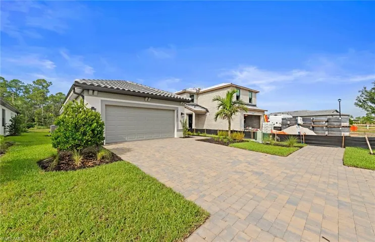 2121 Seville Ln, Naples, Florida 34120