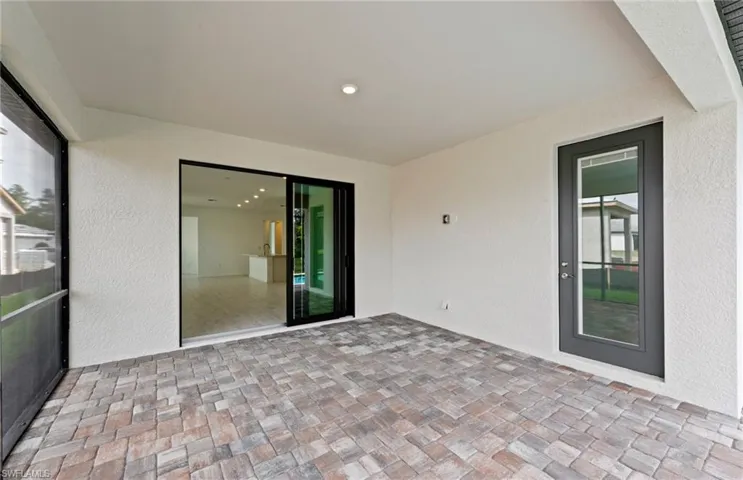 2121 Seville Ln, Naples, Florida 34120