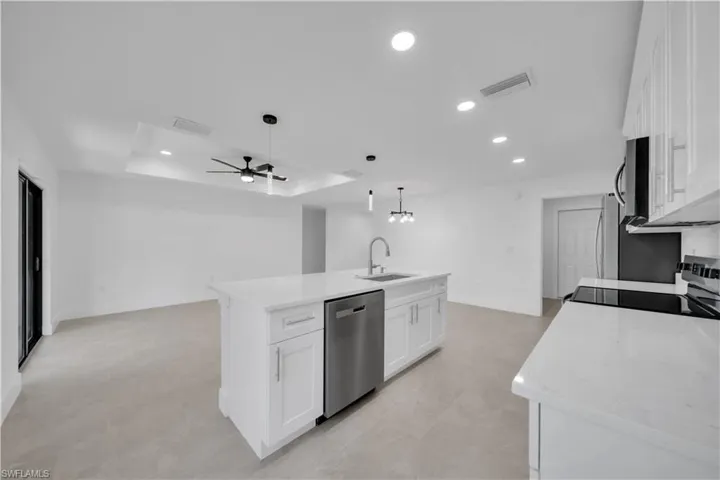 2519 16th St W, Lehigh Acres, Florida 33971