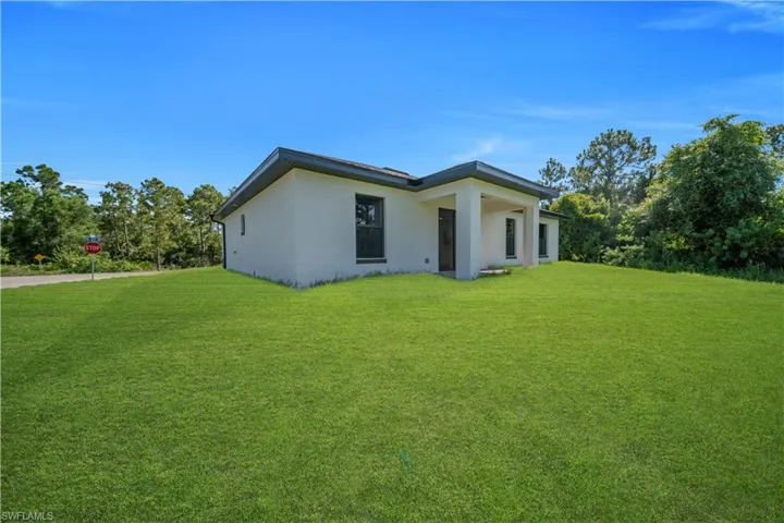 2519 16th St W, Lehigh Acres, Florida 33971