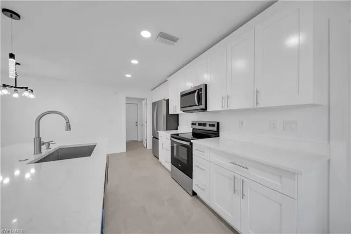 2519 16th St W, Lehigh Acres, Florida 33971
