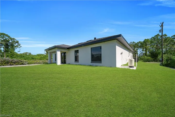 2519 16th St W, Lehigh Acres, Florida 33971