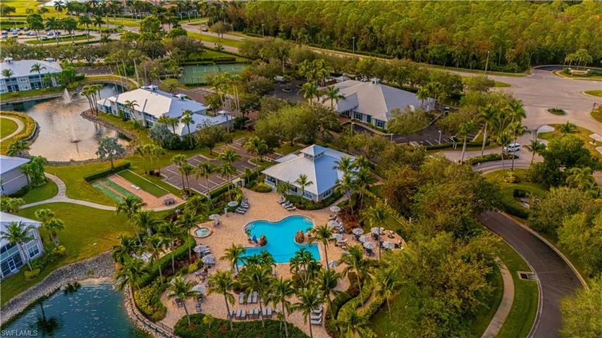 7905  Mahogany Run  LN, Naples, FL 34113